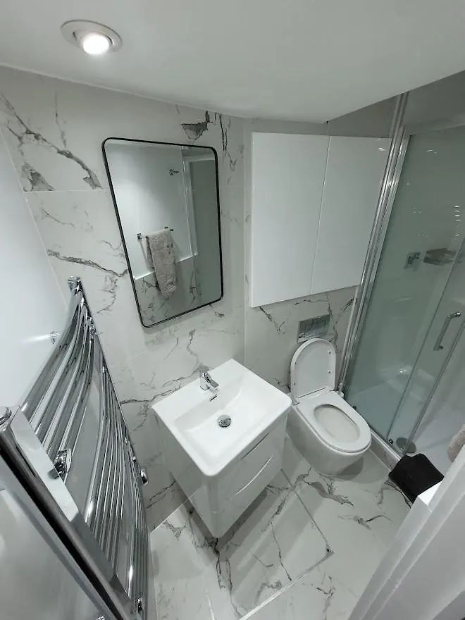 The Framerys Apartment London