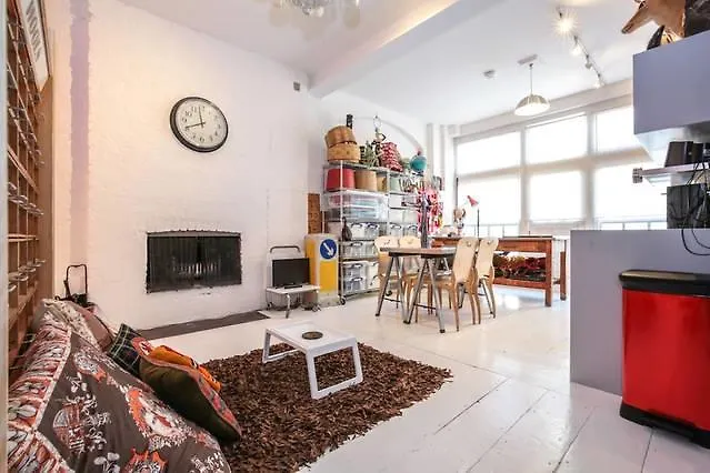 The Framerys Apartment London
